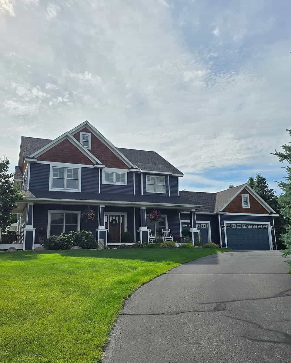 MN · New roof & siding